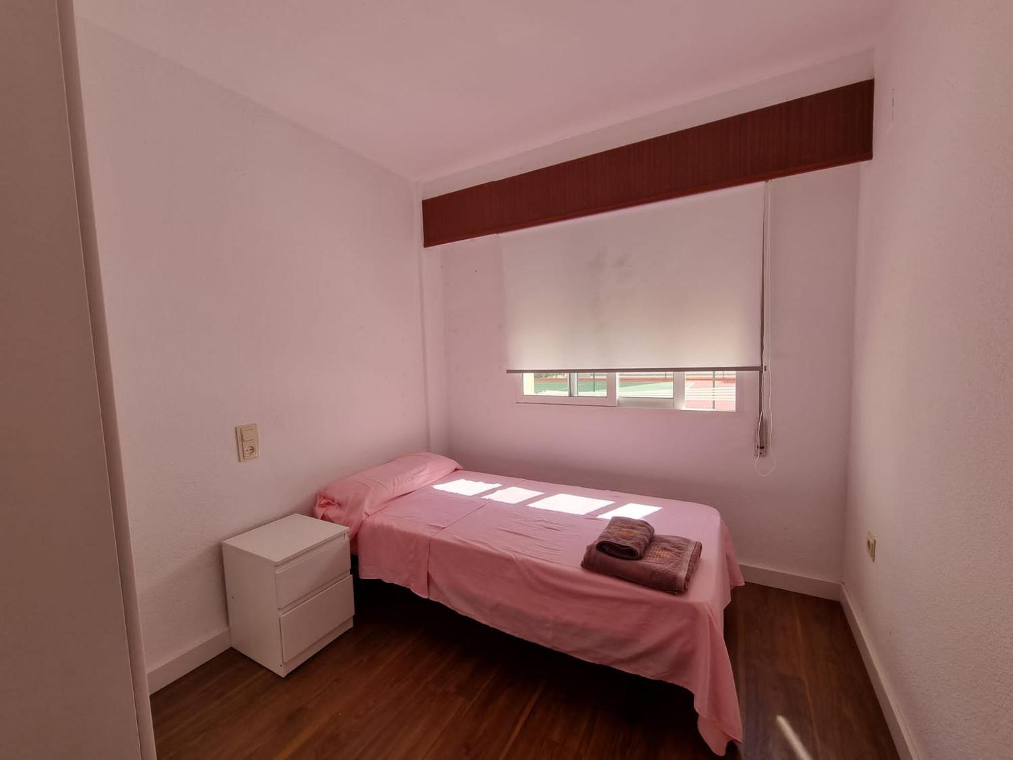 Apartamento En Alquiler Parque 8, Playa De Gandia Ngoại thất bức ảnh
