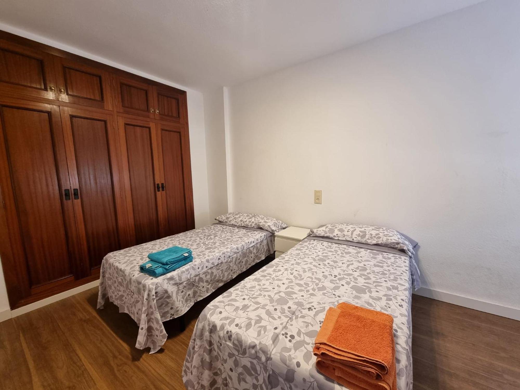 Apartamento En Alquiler Parque 8, Playa De Gandia Ngoại thất bức ảnh